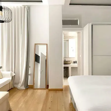 Апартаменты Luxury In The Heart Of Mykonos Town